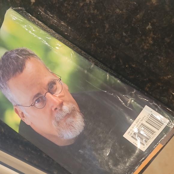 Michael Connelly books: Blood Work, A Darkness More Than Night,  Brass Verdict - Picture 4 of 5